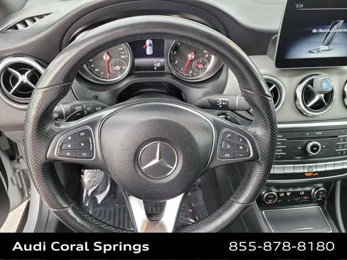 Used 2019 Mercedes-Benz GLA 250 4MATIC image 23
