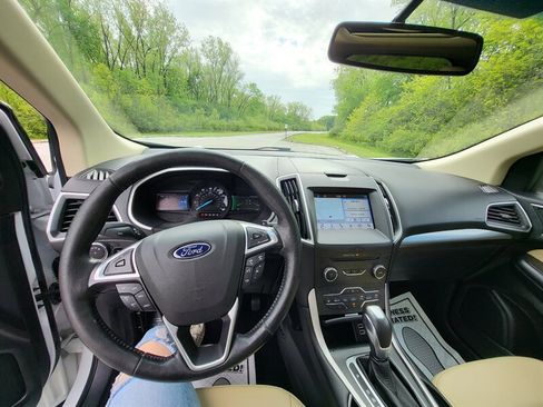 Used 2016 Ford Edge SEL w/ Equipment Group 201A AWD/4WD image 13