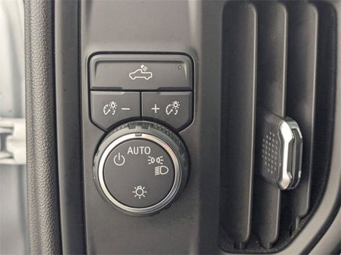 Used 2022 Chevrolet Silverado 1500 W/T image 14