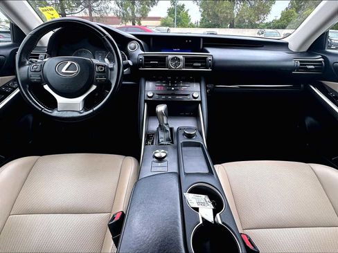 Used 2017 Lexus IS 200t RWD image 17