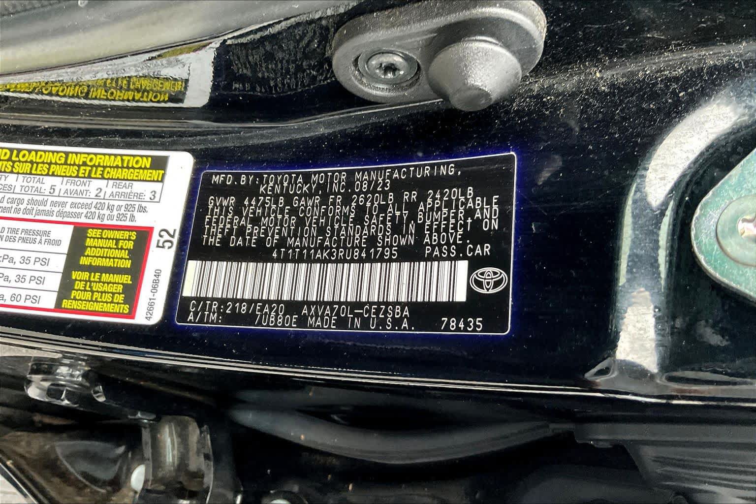 Used 2024 Toyota Camry SE w/ Convenience Package FWD image 33