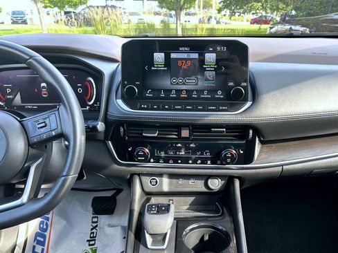 Used 2023 Nissan Rogue Platinum w/ Platinum Premium Package AWD/4WD image 13