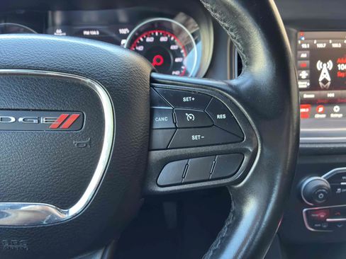 Used 2023 Dodge Charger SXT RWD image 21