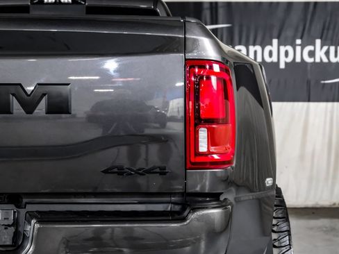 Used 2025 RAM 3500 Lone Star AWD/4WD image 42