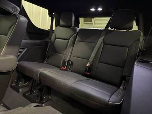 Used 2023 Chevrolet Tahoe Premier image 32