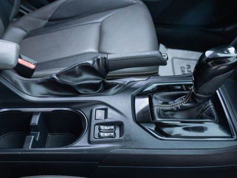 Used 2022 Subaru Crosstrek 2.5i Sport w/ Moonroof Package image 15