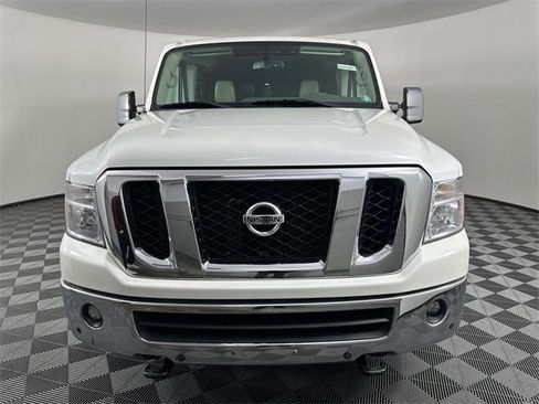 Used 2019 Nissan NV 3500 SL image 13