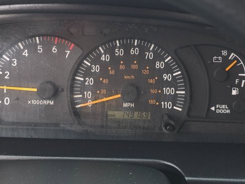 Used 2004 Toyota Tundra SR5 image 19