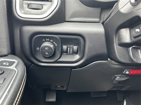 Used 2021 RAM 2500 Laramie image 28