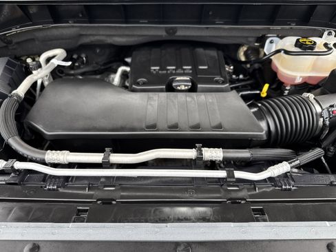 Used 2025 Chevrolet Silverado 1500 Custom RWD image 29