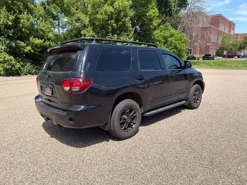 Used 2022 Toyota Sequoia TRD Pro AWD/4WD image 22