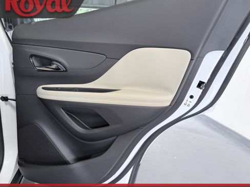 Used 2018 Buick Encore Sport Touring w/ Safety Package FWD image 15