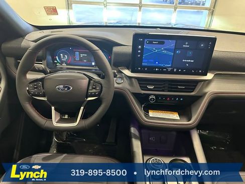 New 2026 Ford Explorer ST-Line w/ ST-Line Street Pack image 12