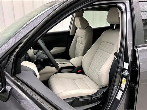 New 2026 Honda HR-V LX image 11