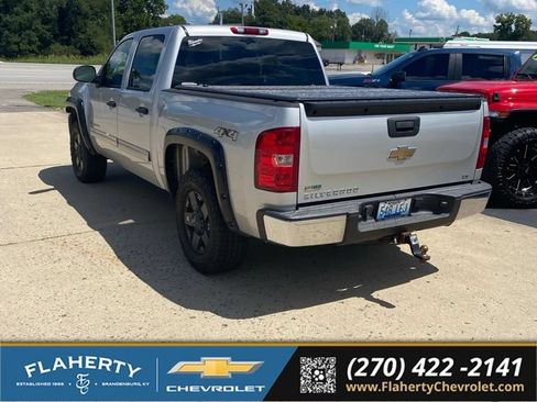 Used 2010 Chevrolet Silverado 1500 LS AWD/4WD image 8
