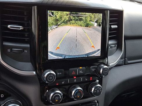 New 2026 RAM 1500 Big Horn AWD/4WD image 12