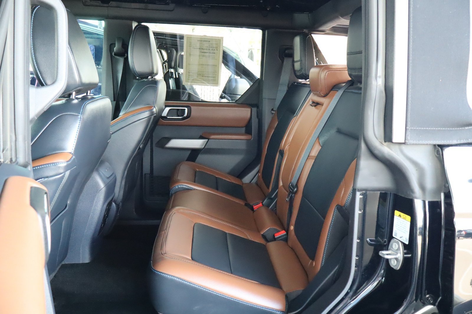 Used 2022 Ford Bronco Outer Banks AWD/4WD image 33