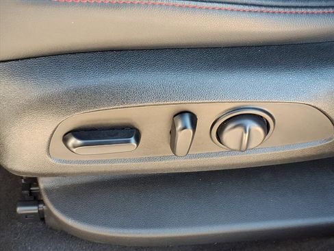 Used 2020 Chevrolet Blazer RS image 14