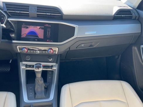 Certified 2022 Audi Q3 2.0T Premium w/ Convenience Package image 26