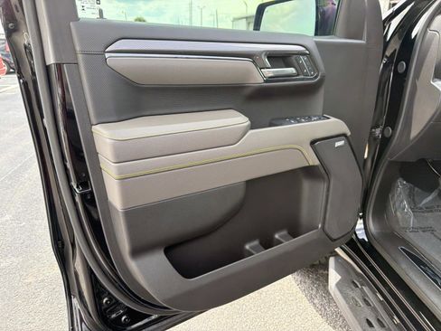 Used 2024 Chevrolet Silverado 1500 ZR2 w/ ZR2 Bison Edition AWD/4WD image 17