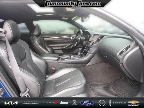 Used 2017 INFINITI Q60 3.0t Sport image 22