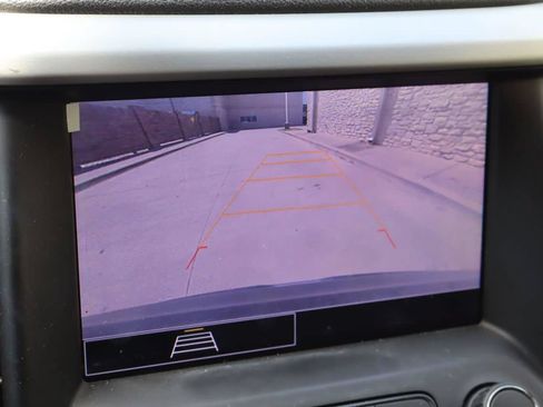 Used 2020 GMC Acadia SLT FWD image 8