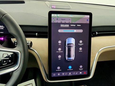 Used 2025 Volvo EX90 Ultra image 18