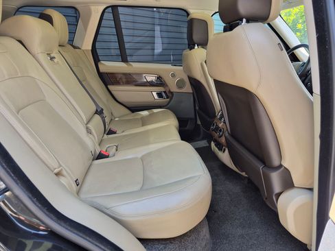 Used 2019 Land Rover Range Rover HSE AWD/4WD image 31
