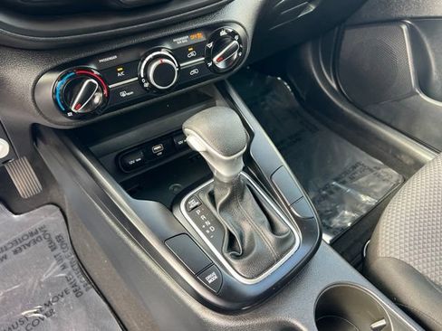 Certified 2024 Kia Soul LX FWD image 21