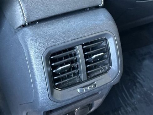 Used 2024 Volkswagen Tiguan Wolfsburg Edition image 13