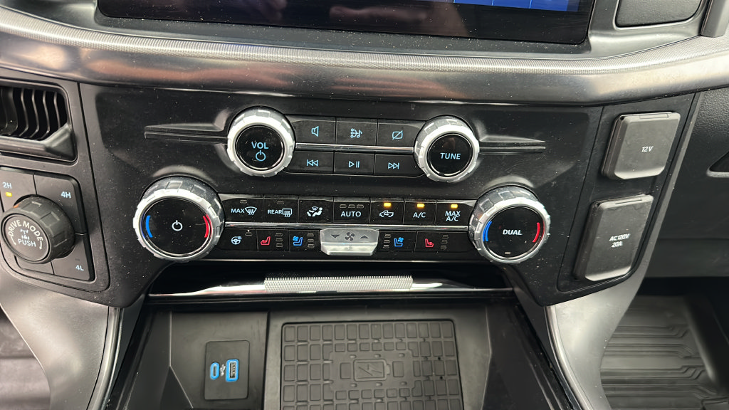 Used 2024 Ford F150 Lariat w/ Equipment Group 502A High AWD/4WD image 21