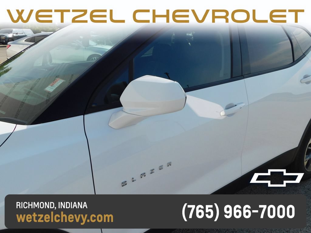 New 2026 Chevrolet Blazer LT w/ LPO, Floor Liner Package AWD/4WD image 11