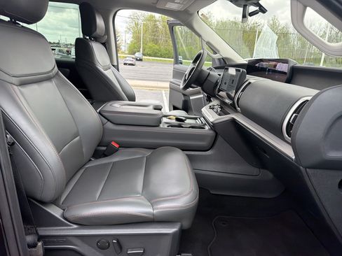 Certified 2025 Ford Expedition Max Active AWD/4WD image 50