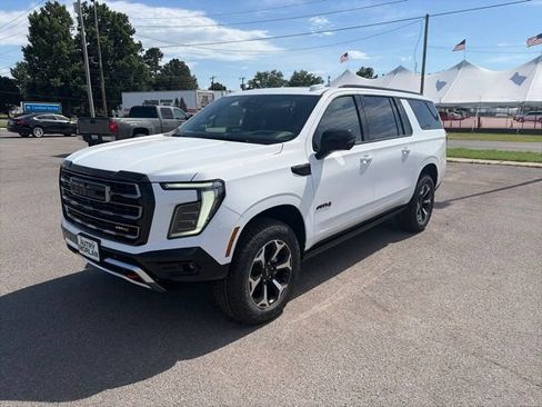 New 2026 GMC Yukon XL AT4 w/ AT4 Premium Package AWD/4WD image 2