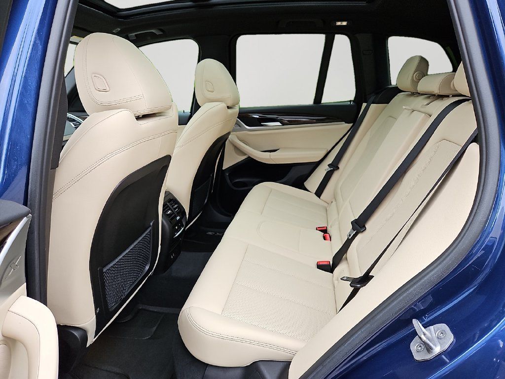 Used 2023 BMW X3 xDrive30i w/ Convenience Package AWD/4WD image 8