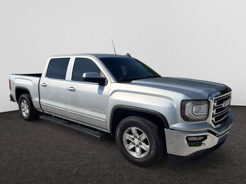 Used 2016 GMC Sierra 1500 SLE w/ SLE Value Package RWD image 3
