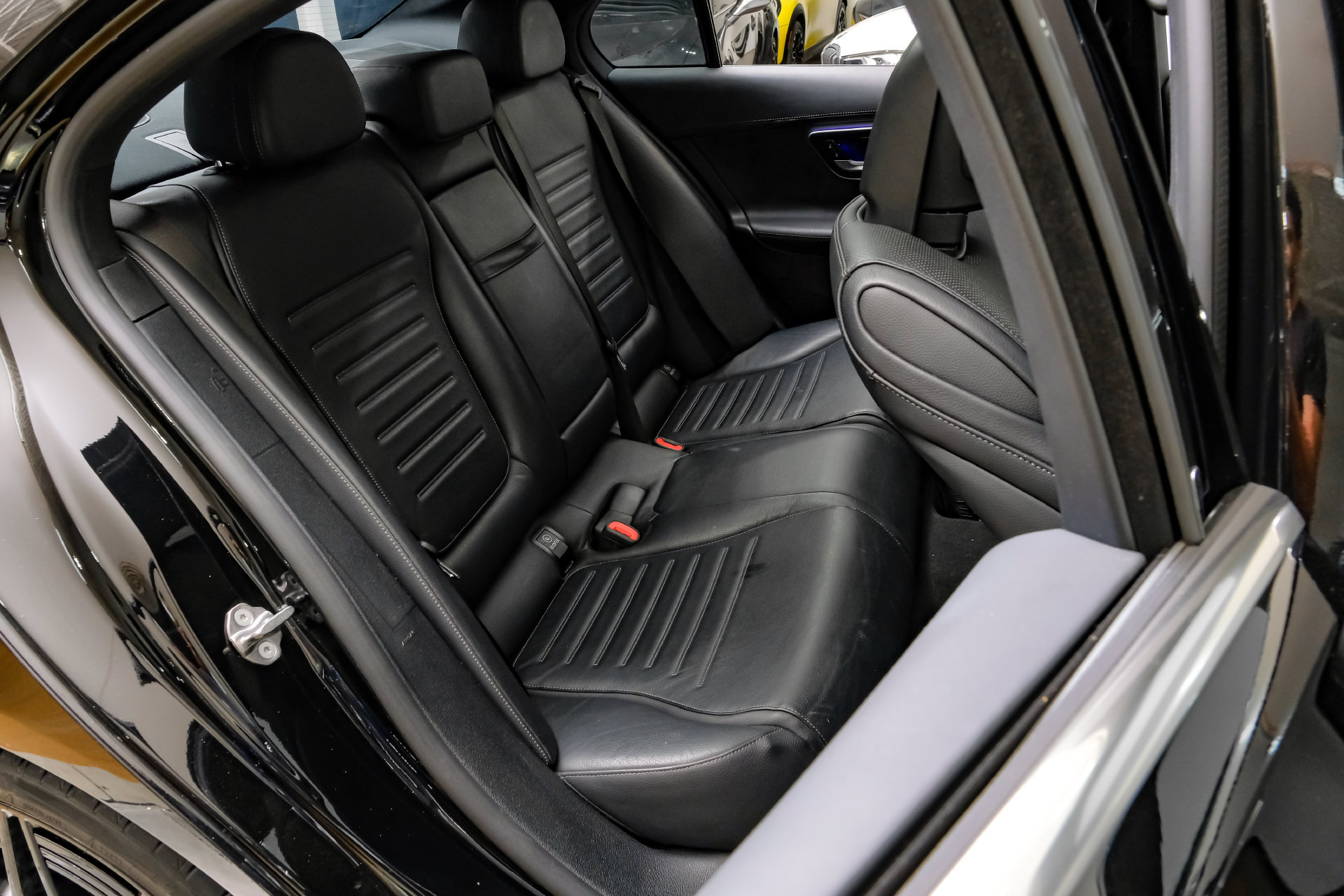Used 2023 Mercedes-Benz C 43 AMG 4MATIC Sedan image 36