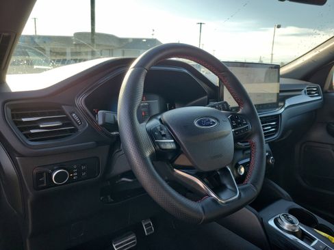 Used 2024 Ford Escape ST-Line w/ Tech Pack #1 image 21