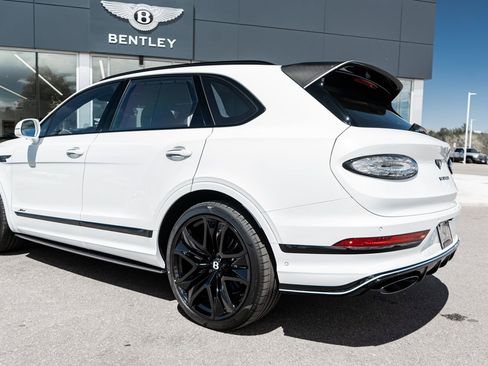 New 2026 Bentley Bentayga Speed AWD/4WD image 9