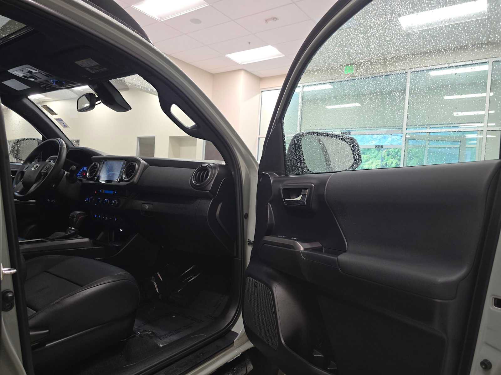 Certified 2021 Toyota Tacoma TRD Pro AWD/4WD image 28