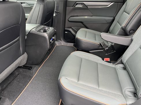 New 2026 GMC Acadia AT4 w/ Super Cruise Package image 17