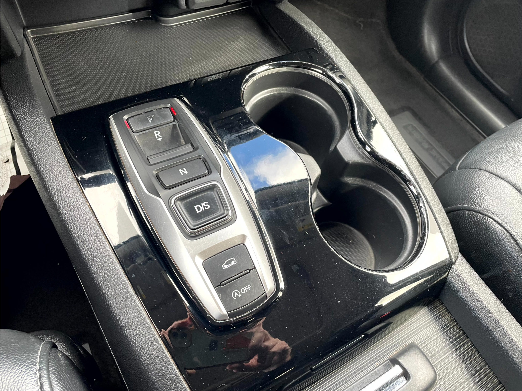 Used 2017 Honda Pilot Touring image 20