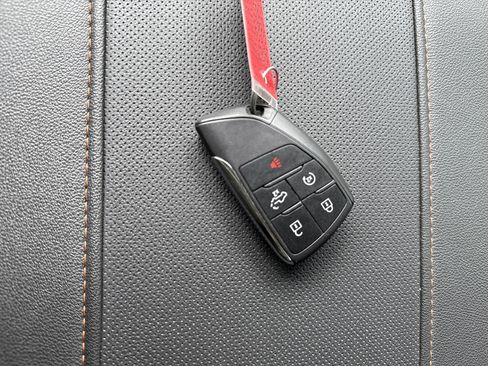 Used 2023 GMC Sierra 1500 AT4 image 28