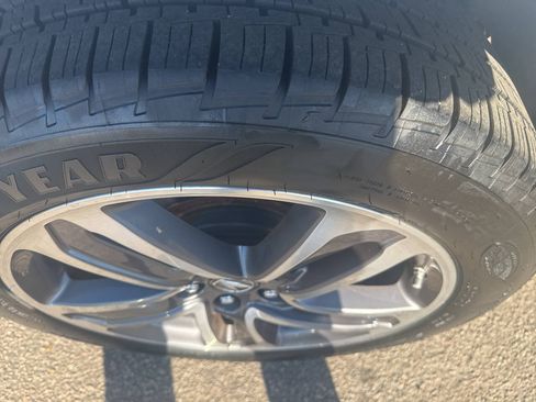 Used 2018 Acura MDX SH-AWD w/ Advance Package image 35