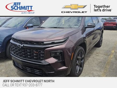 Certified 2026 Chevrolet Traverse RS w/ LPO, Floor Liner Package FWD image 1