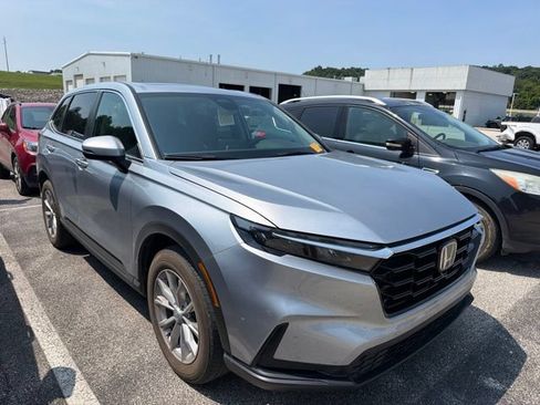 Used 2023 Honda CR-V EX image 1