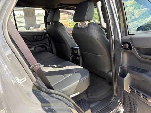 Used 2025 Toyota 4Runner TRD Off-Road Premium w/ Tow Technology Package AWD/4WD image 23