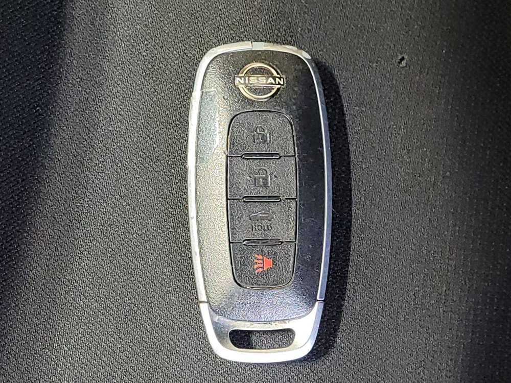 Used 2024 Nissan Sentra SV FWD image 32