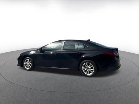 Used 2025 Toyota Camry LE image 14