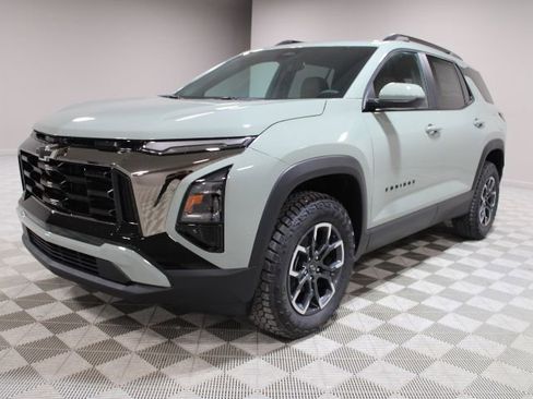 New 2026 Chevrolet Equinox ACTIV w/ Convenience Package III AWD/4WD image 7